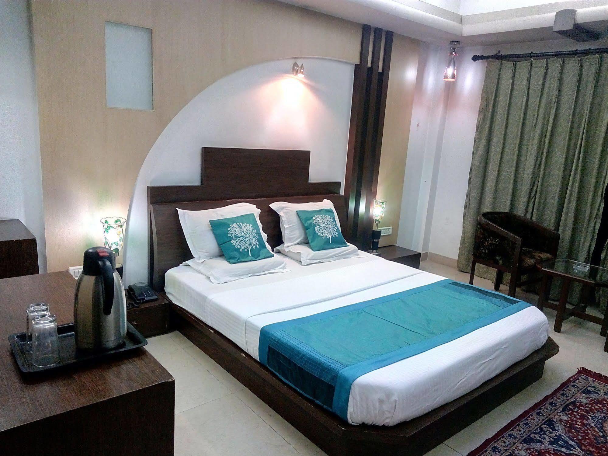 Hotel Snow Princess Manali  Exterior photo